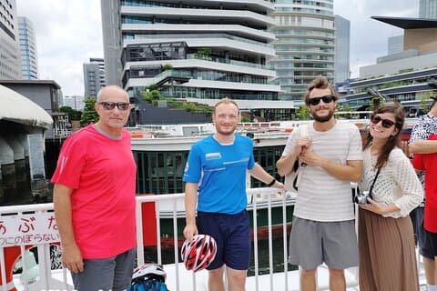 Tokyo privat sightseeingtur på cykel med vattenbuss