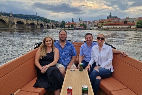 Tour privato in barca di Praga - 2 ore