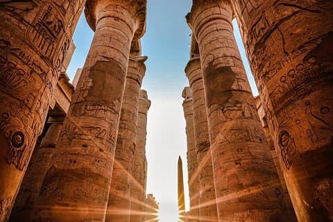 Luxor East Bank Temples Tour Transferência Privada para Aswan