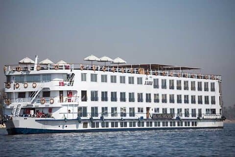 4-Days Nile Cruise From Luxor To Aswan Including Hot Air Balloon and Abu Simbel