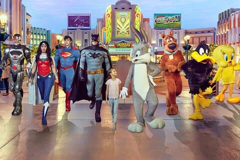 Fra Dubai til Warner Bros. En reise inn i filmens verden
