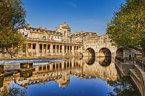 Small Group Stonehenge, Bath og Secret Place Tour fra London