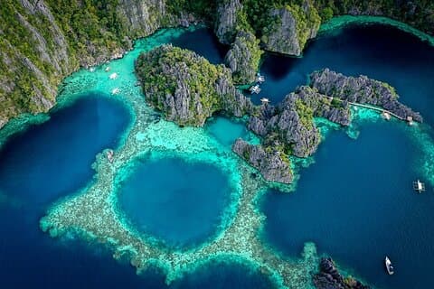 Coron Ultimate Tour - Full Day Group Tour w/ Lunch
