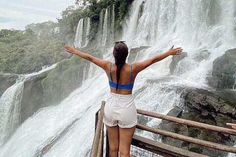 Visite privée de 2 jours des chutes d'Iguazu avec billet d'avion au départ de Buenos Aires