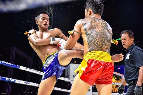Autentiska Muay Thai-strider på Patong Boxing Stadium i Phuket