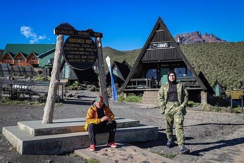 6 dagers vandring i Mt Kilimanjaro