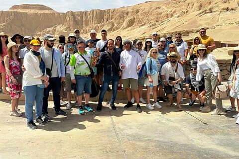 LUXOR met de grote bus vanuit Hurghada (vallei der koningen of vallei der koninginnen)