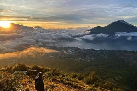 Mount Batur Trekking & Hot Spring
