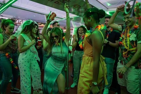 Porto: Douro River Party-båt med solnedgangsalternativ og 6 broer