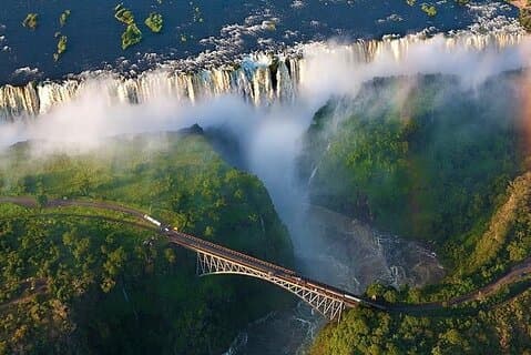 3 days 2 nights Tour of Victoria Falls with hotel package