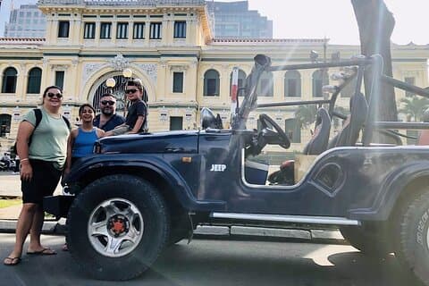 Ciudad Ho Chi Minh de medio día - Tour privado en jeep