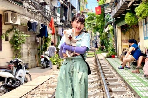 Private Tour: Ganztägige Tour durch die Stadt Hanoi mit Besuch der Train Street