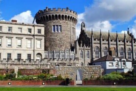 Passeio a pé pelo bairro Viking/Medieval de Dublin com um Viking