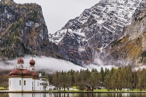 Salzburg till sjön Königsee Privat utflykt med kollektivtrafik