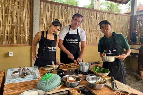 Authentic Balinese Cooking Class in Ubud
