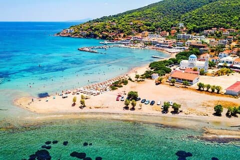 サロニック湾脱出: ビーチ、ギリシャの味、海でのリラックス
