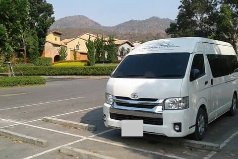 Privat transfer från George Town eller 7 Mile till George Town Port