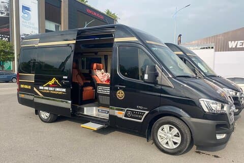 Limousine Bus Hanoi - Halong Bay (Drop off any Cruise lounge)