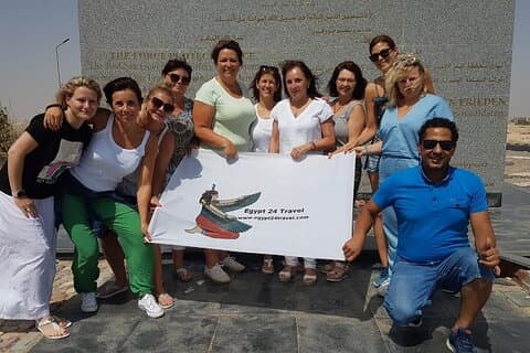 Tour privado de día completo a Luxor West y East Banks