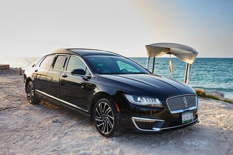 Lincoln Stretch Limo de Playa del Carmen ao aeroporto de Cancún