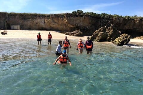 Tour medio día a Islas Marietas con Playa Nopalera + Comida