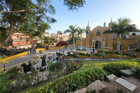 Viagem cultural imersiva privada de 8 dias de Lima a Nazca