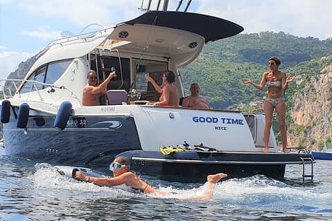 Exclusive cruise, swimming St Jean Cap Ferrat, Nice, Eze, Monaco