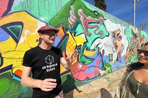 Tour de arte callejero por Barcelona con visita exclusiva a los estudios de artistas