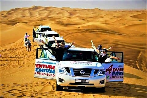 Dubai Red Dunes kameelsafari met sandboarden, dune bashen en barbecue