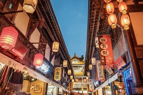 最後の楽園への 12 日間のプライベート ツアー - 四川省から雲南省まで