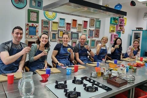 Cinq cours de cuisine et repas