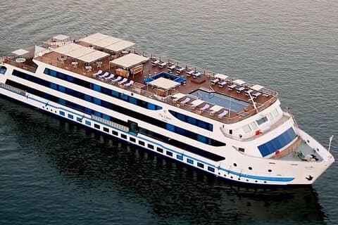 lyxkryssning på Luxor och Aswan Nilen (7 nätter/8 dagar).