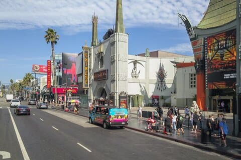 Hollywood, Beverly Hills & Celebrity Homes Tour med friluftsbuss