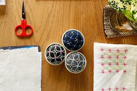 Viel Spaß beim Herstellen von Sashiko-Nadelbergen (japanische Stickerei)