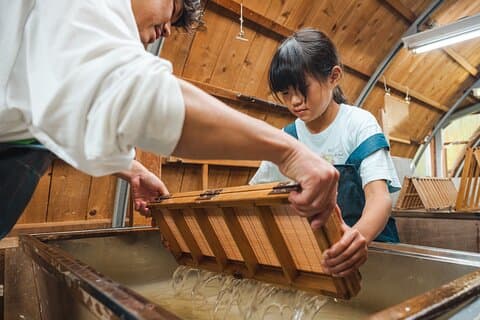 Washi workshop in Shizenji