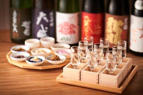 Maridaje de degustación de sake y experiencia cultural en Kioto