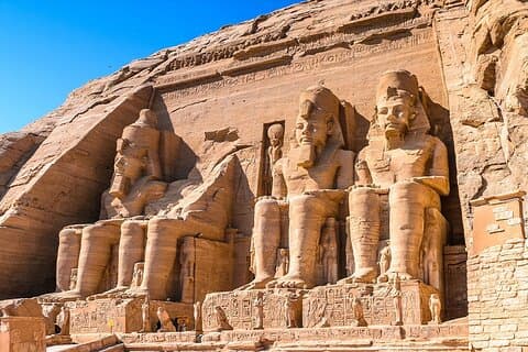 Excursion partagée d'une journée complète au temple d'Abou Simbel depuis Assouan