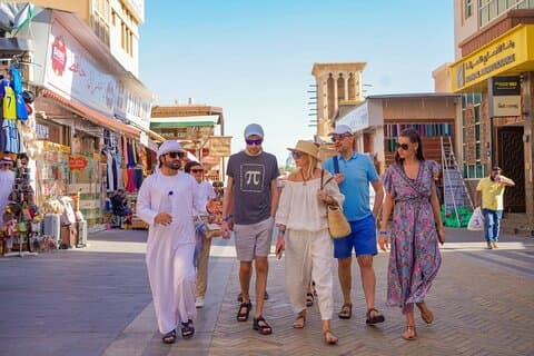 Viaggio turistico guidato privato della città di Dubai in minivan x6 persone