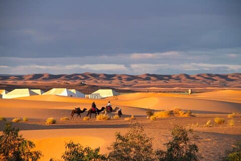 Tour de 5 días y 4 noches por el fascinante desierto de Marruecos