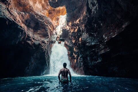 Tour privato alla cascata La Leona con pranzo incluso