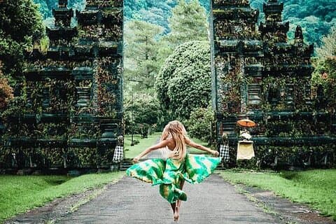 Ulun Danu Temple, Handara Gate, Wanagiri And Banyu Mala Waterfall