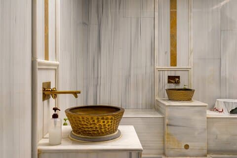 Exklusiv Istanbul : Privat turkiskt bad, bastu, massage och pool