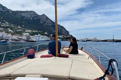 Capri Private Boat Tour from Capri (3 Hours) with Blue Grotto