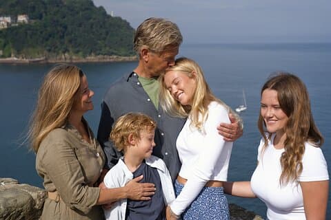 Privat familiefotoshoot med alt inklusive i San Sebastian