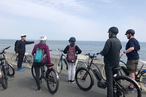 Explore the wonder of JapaneseSake on a cyclingtour at Meiwa town