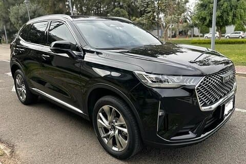 Luxuriöser Privattransfer vom Flughafen Lima zum Hotel von Aludi Travel