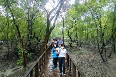 Lille gruppetur til Royal Town of Klang plus Mangrove Point