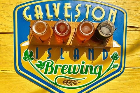 Experiência de degustação de cerveja com voo de 4 cervejas