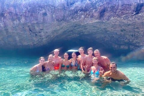 Privé-safari naar de Marietas-eilanden, inclusief een verborgen strand en surfspot.
