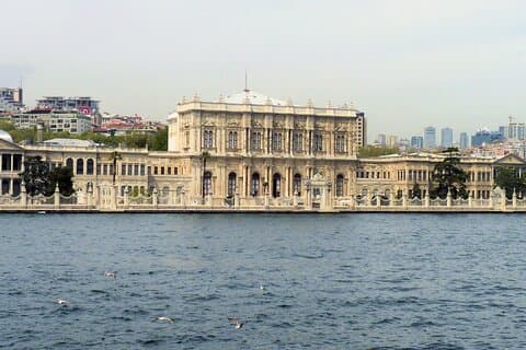 Istanbul heldags Dolmabahce-paladset med krydstogt på Bosporus